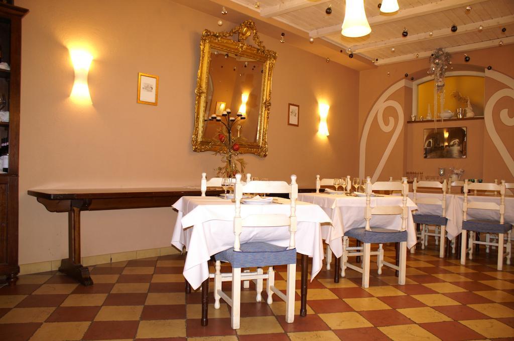 Hotel Porta Santa Maria Busca Dış mekan fotoğraf